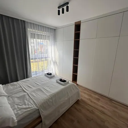 Apartment 73